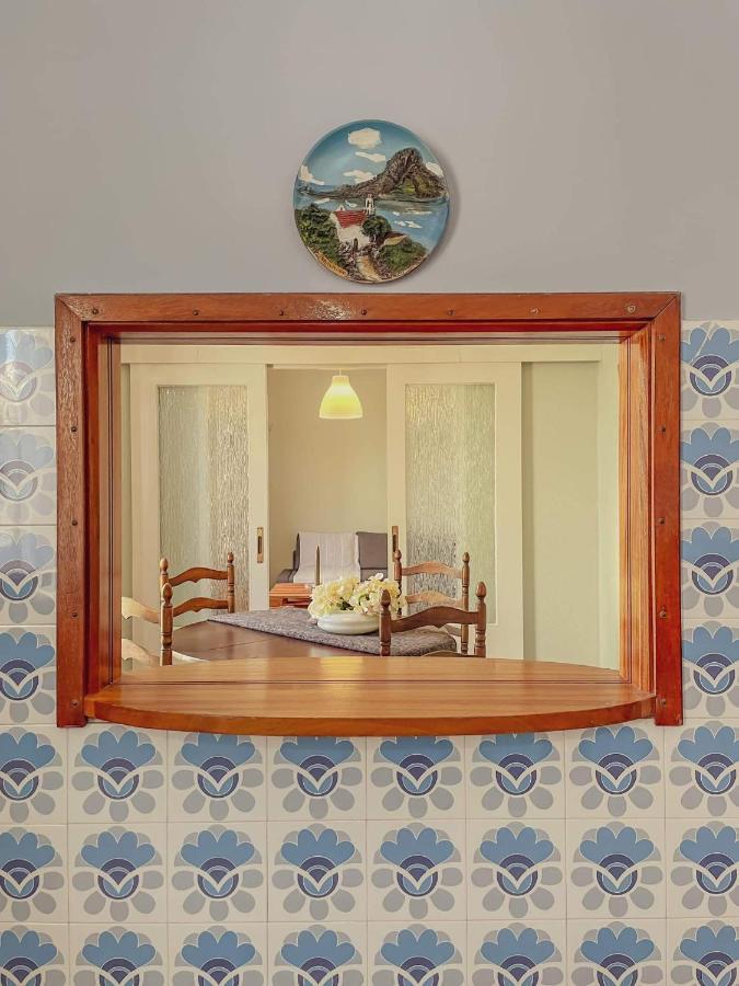Maria'S Apartment In Old Town 이라피트라 외부 사진