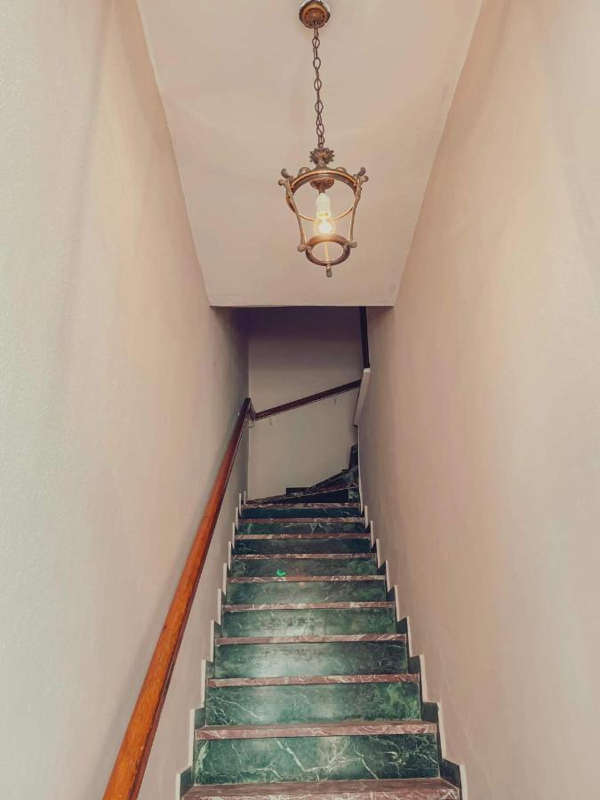 Maria'S Apartment In Old Town 이라피트라 외부 사진